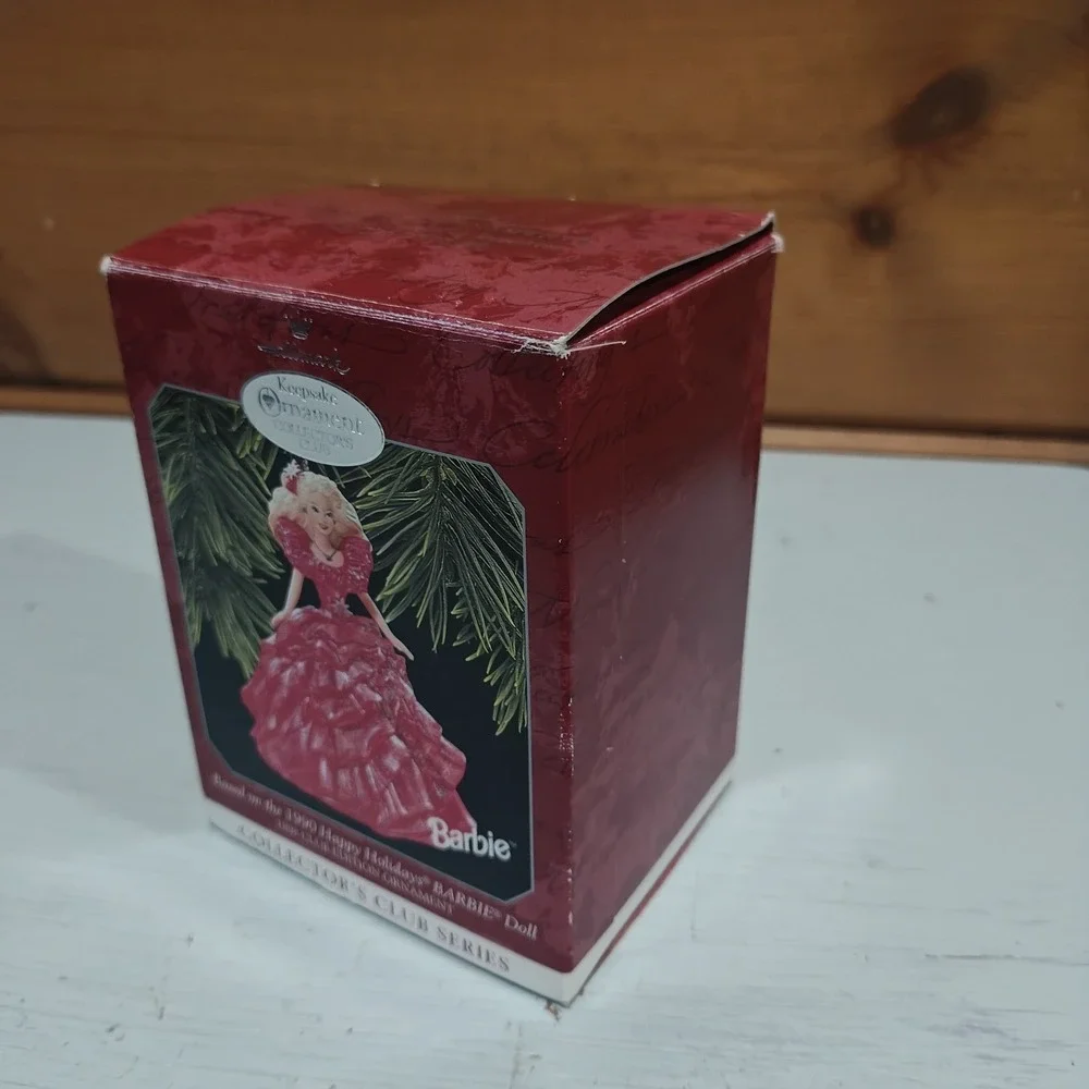 Hallmark Keepsake Barbie 1990 Happy Holidays Club Ornament 1998‎ -111-1-272 H2